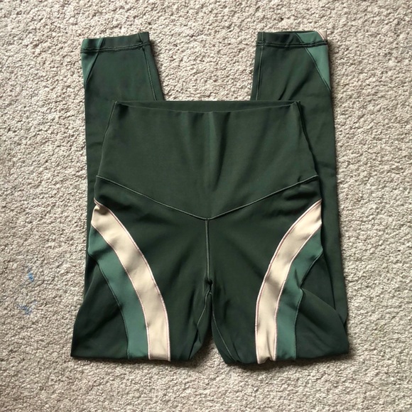 aerie Pants - Aerie Olive Green High Waisted Workout Leggings